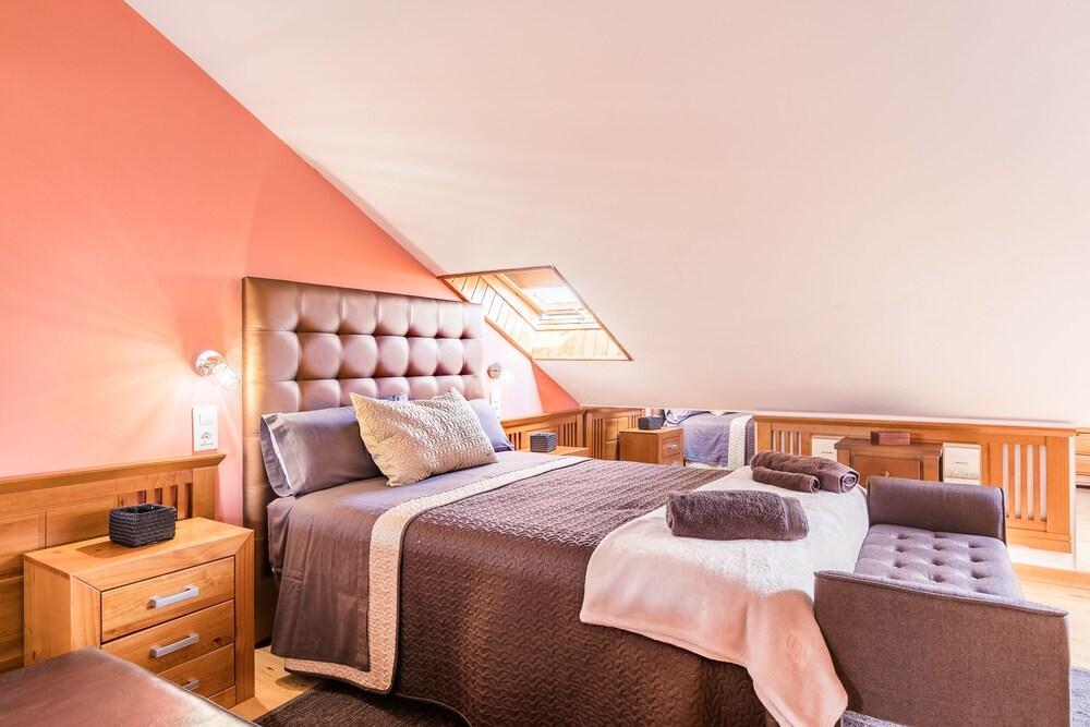 Apartamentos Turisticos Turistoledo Eksteriør billede