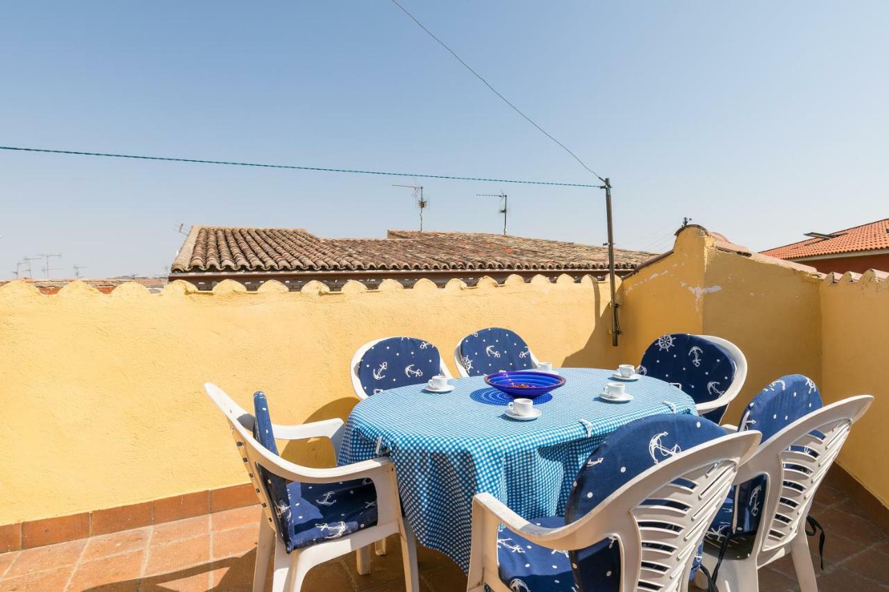Apartamentos Turisticos Turistoledo Eksteriør billede