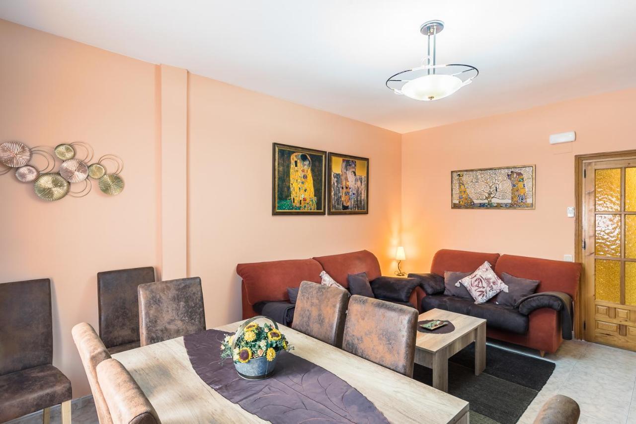 Apartamentos Turisticos Turistoledo Eksteriør billede