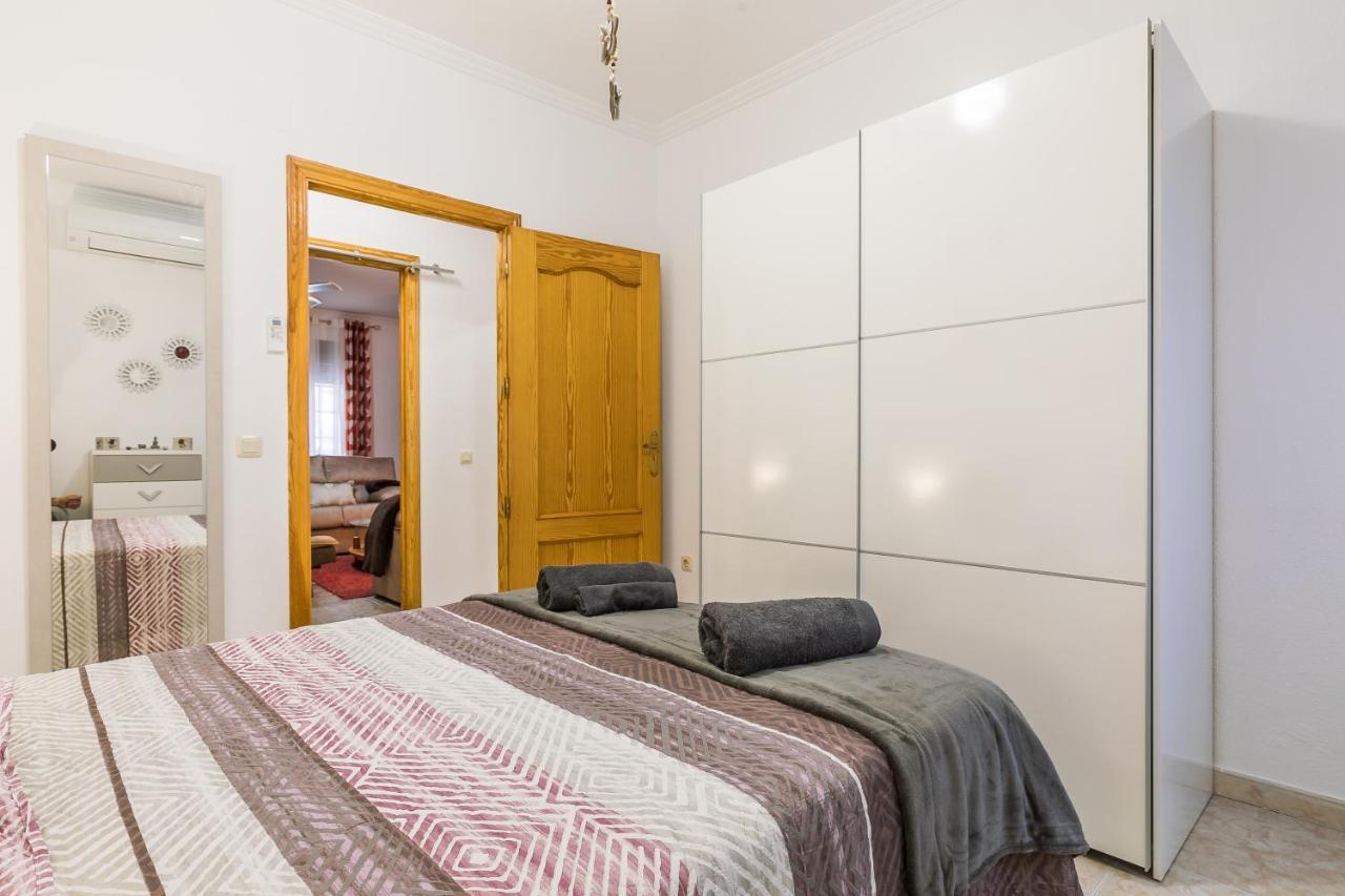 Apartamentos Turisticos Turistoledo Eksteriør billede